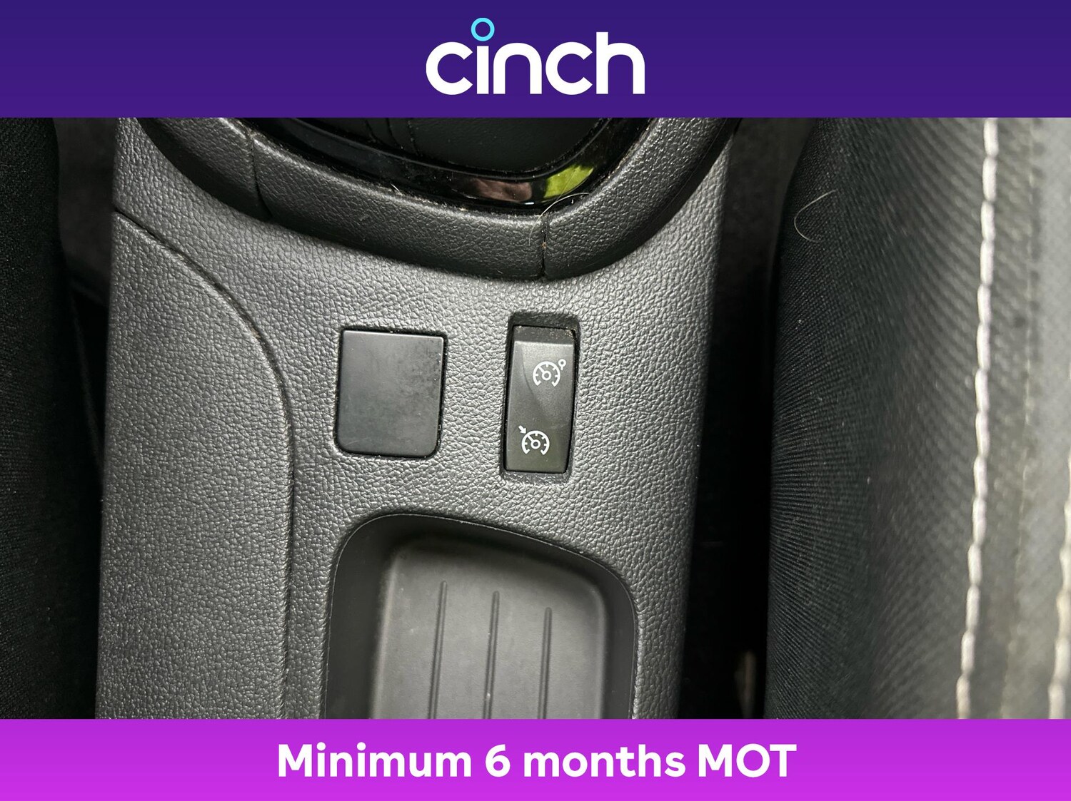 Used Renault Clio 2018 for sale - 76324301: Photo 36