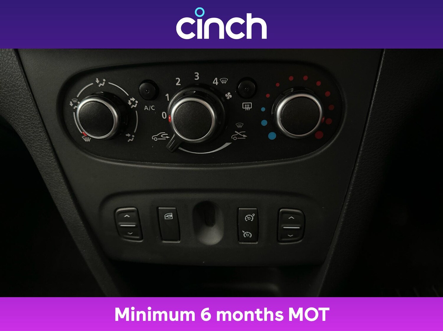 Used Dacia Sandero Stepway 2019 for sale - 76767517: Photo 32