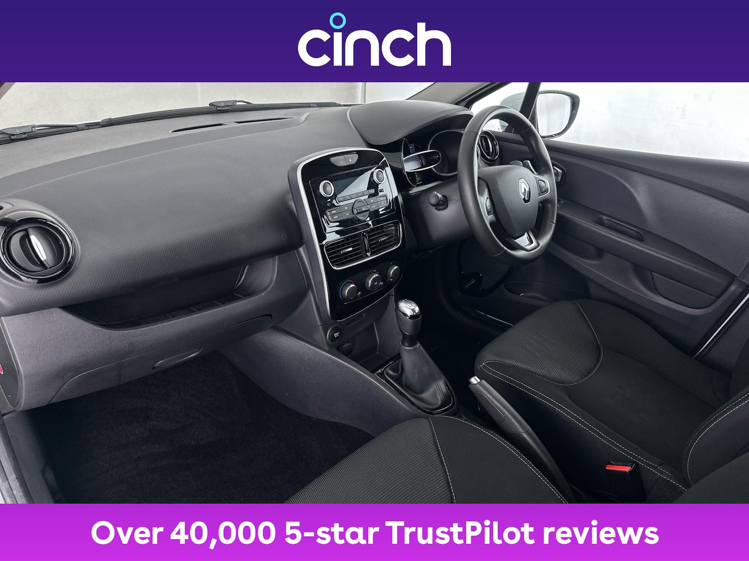 Used Renault Clio 2019 for sale - 76854933: Photo 14