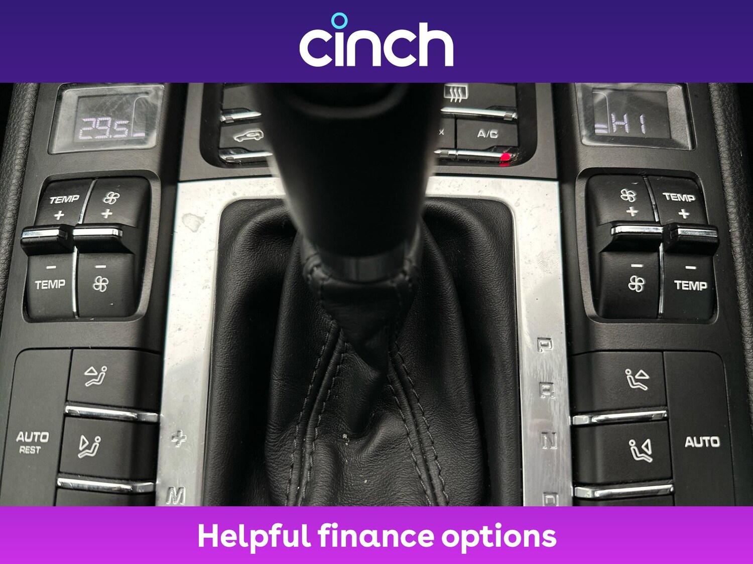 Used Porsche Macan 2020 for sale - 77031568: Photo 35