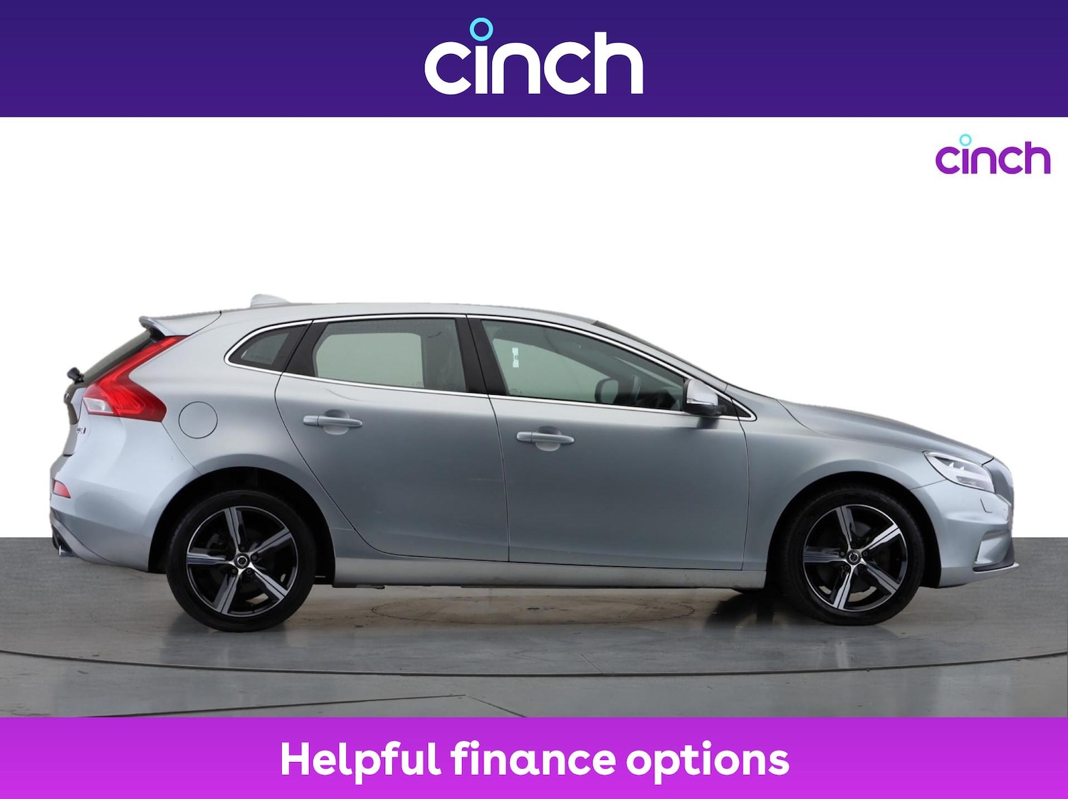 Used Volvo V40 2018 for sale - 76534797: Photo 2