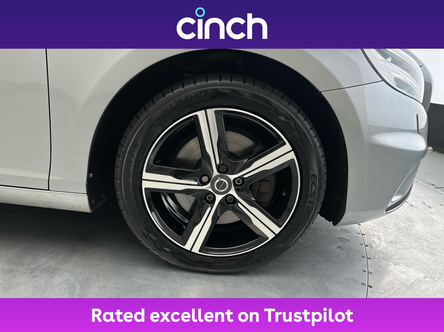 Used Volvo V40 2018 for sale - 76534797: Photo 28