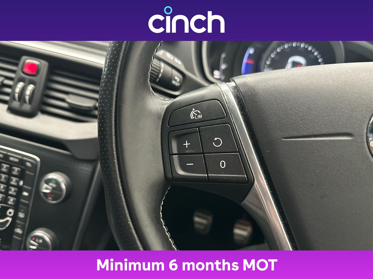 Used Volvo V40 2018 for sale - 76534797: Photo 31