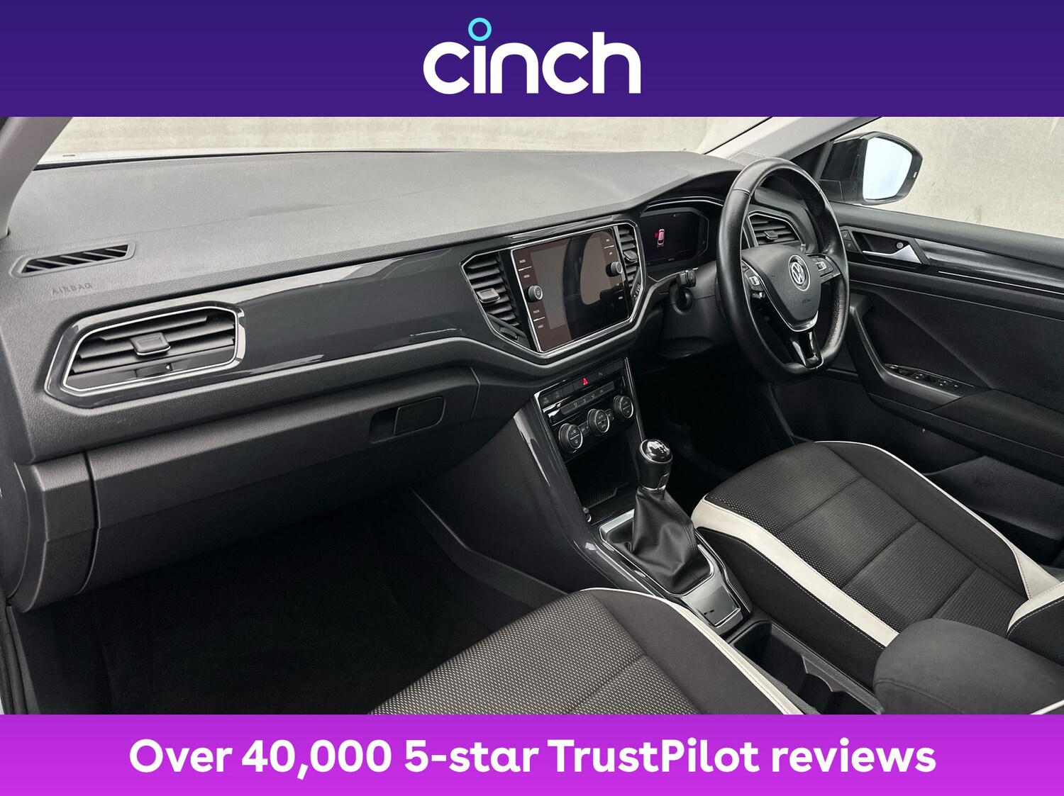 Used Volkswagen T-Roc 2018 for sale - 76999577: Photo 14