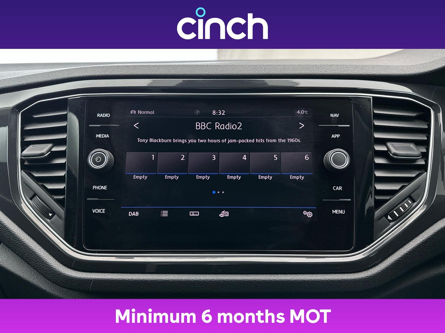 Used Volkswagen T-Roc 2018 for sale - 76999577: Photo 32