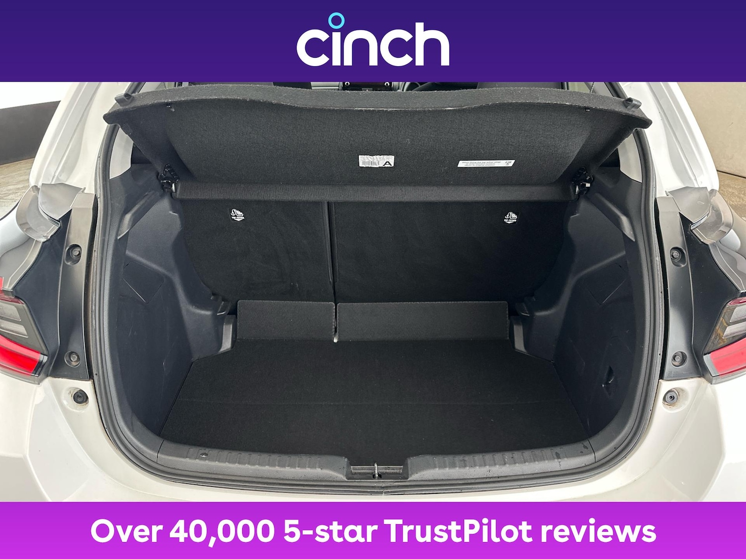 Used Toyota Yaris 2021 for sale - 76949978: Photo 21