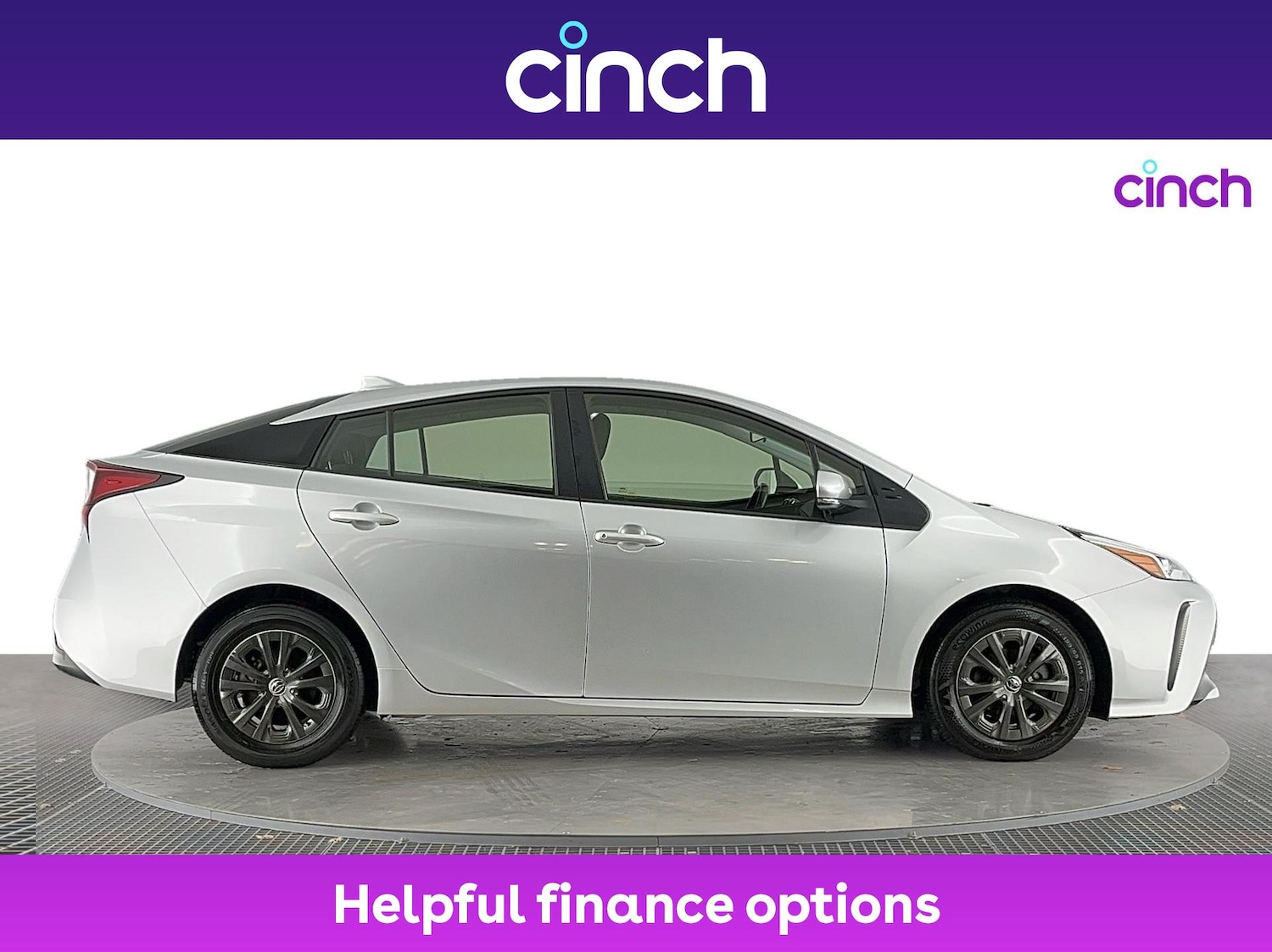 Used Toyota Prius 2022 for sale - 76950018: Photo 2