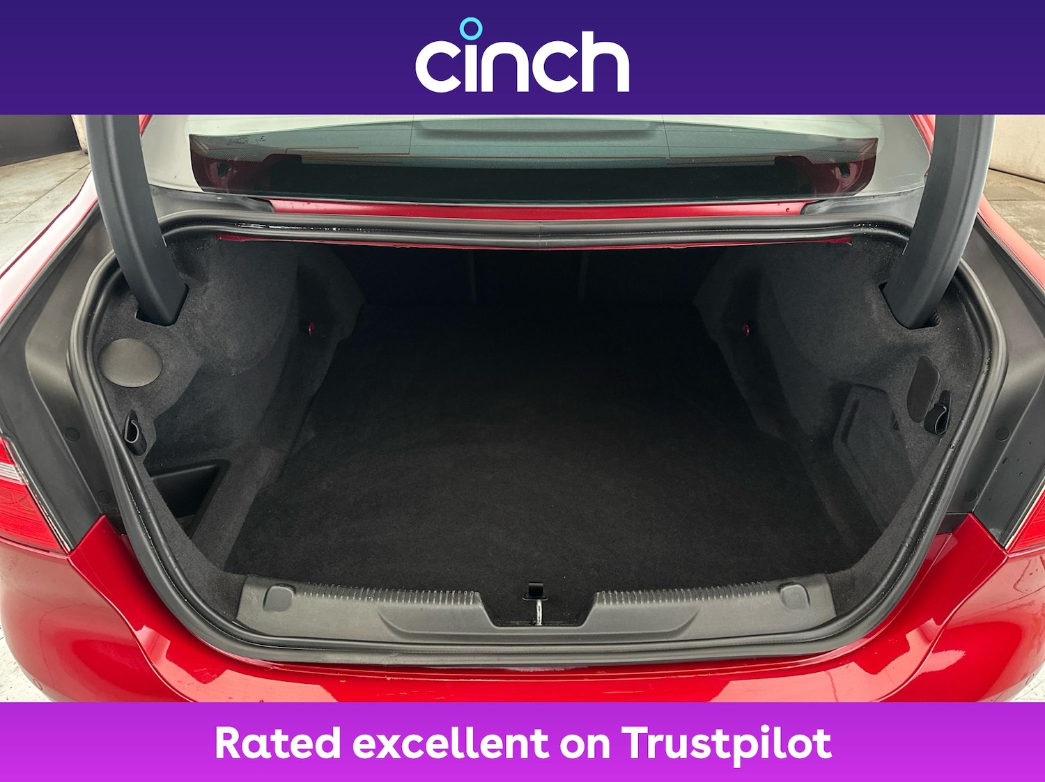 Used Jaguar XE 2017 for sale - 76569168: Photo 21