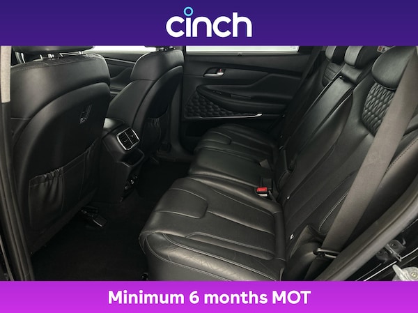 Used Hyundai Santa Fe 2018 for sale - 76304816: Photo 20