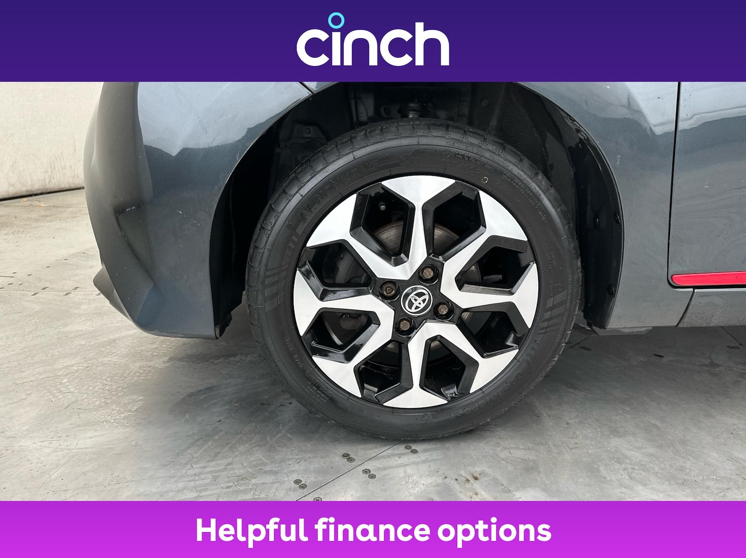 Used Toyota AYGO 2019 for sale - 76400542: Photo 24