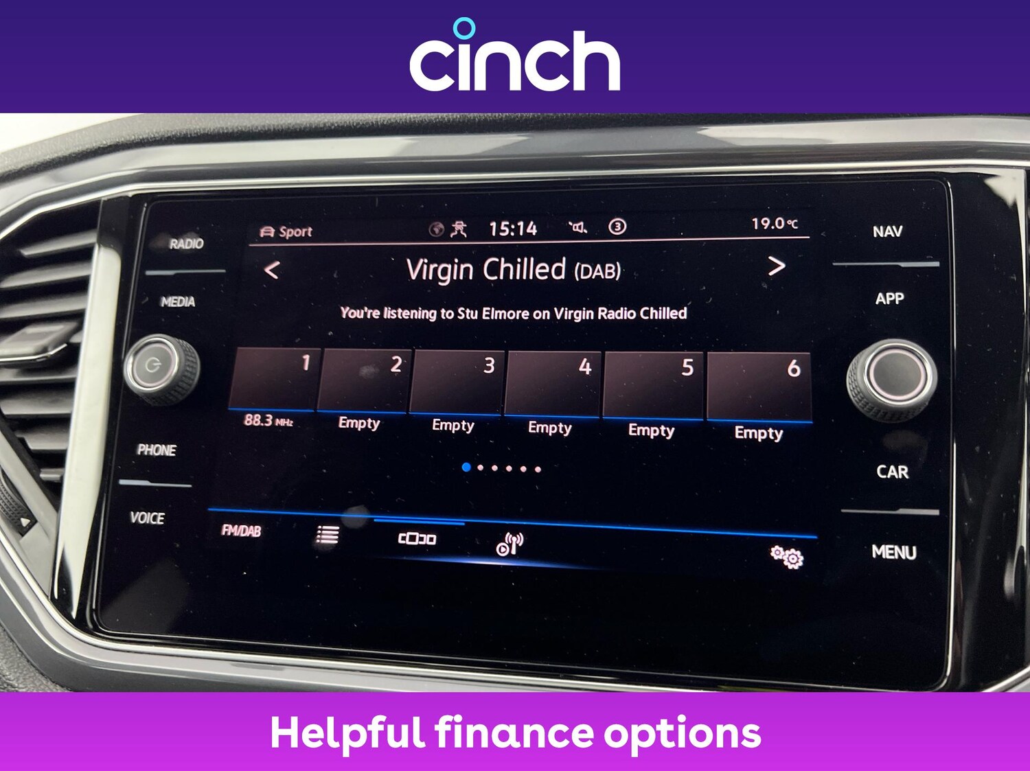 Used Volkswagen T-Roc 2020 for sale - 76211130: Photo 30