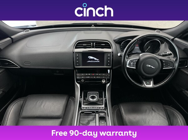 Used Jaguar XE 2018 for sale - 76318531: Photo 15