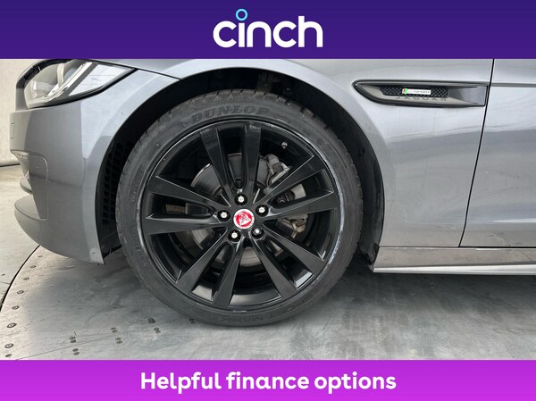 Used Jaguar XE 2018 for sale - 76318531: Photo 24