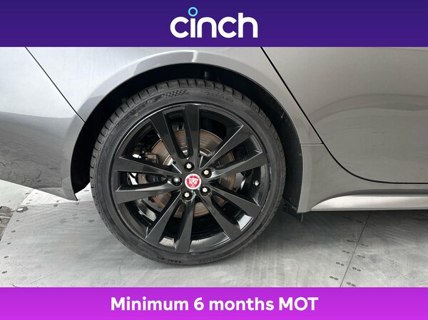 Used Jaguar XE 2018 for sale - 76318531: Photo 27