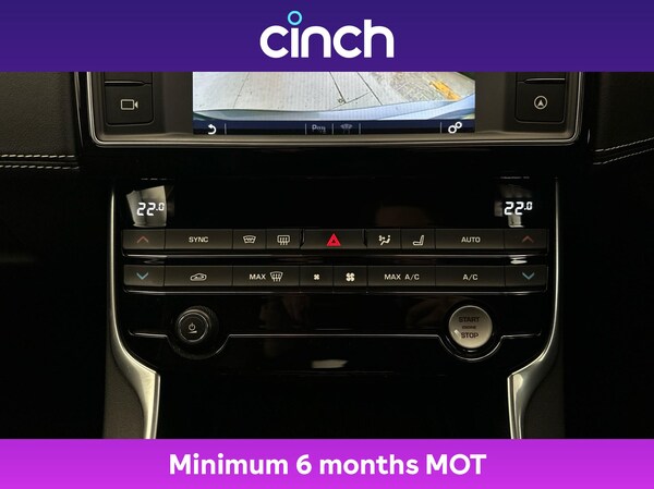 Used Jaguar XE 2018 for sale - 76318531: Photo 32