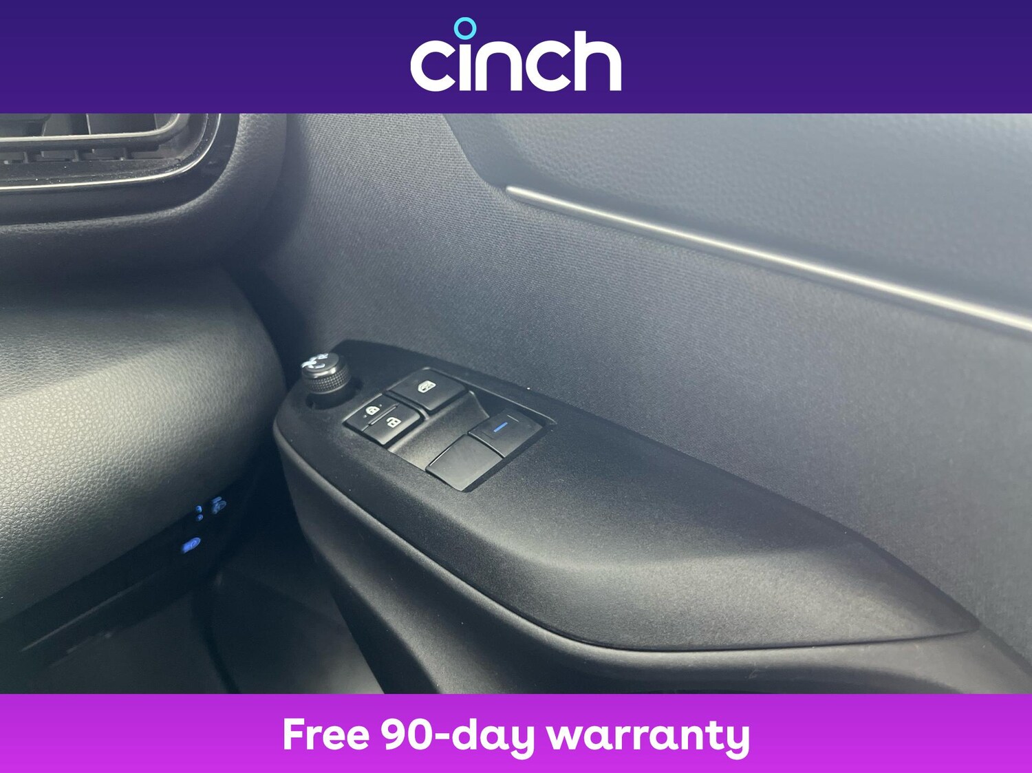 Used Toyota Yaris 2022 for sale - 76248756: Photo 39