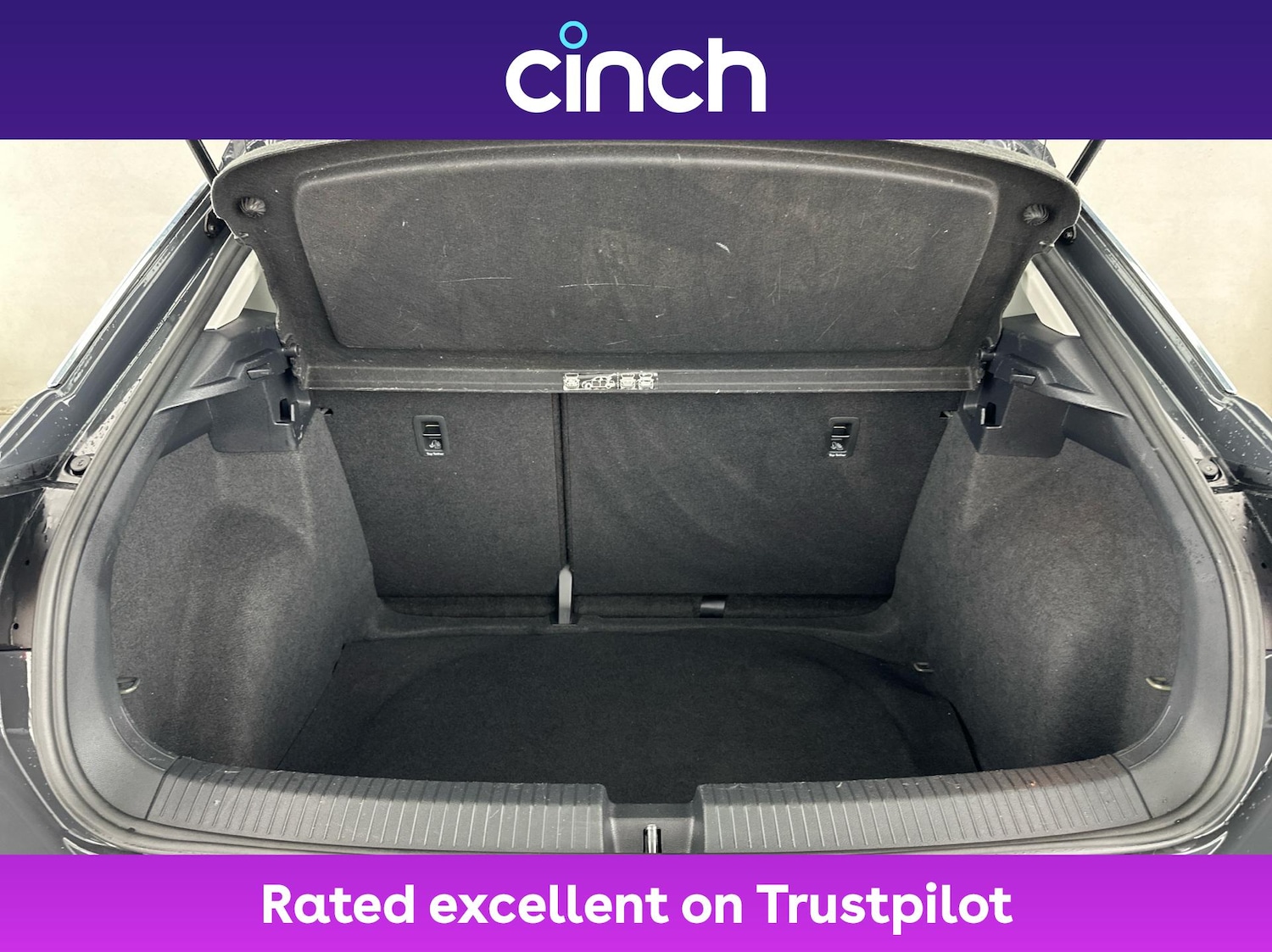 Used Volkswagen T-Roc 2021 for sale - 76508736: Photo 21