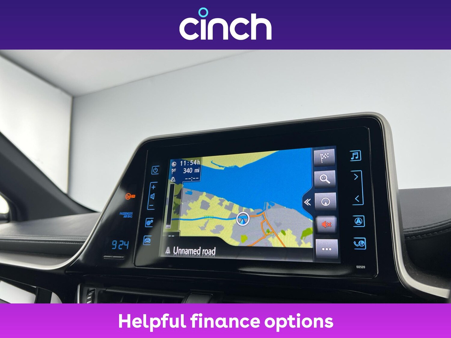 Used Toyota C-HR 2018 for sale - 76798221: Photo 30