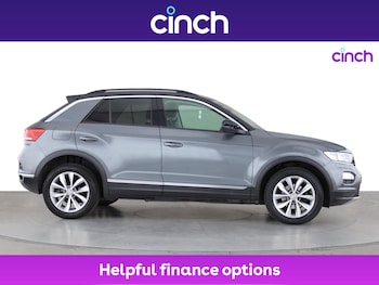 Used Volkswagen T-Roc 2019 for sale - 76875167: Photo