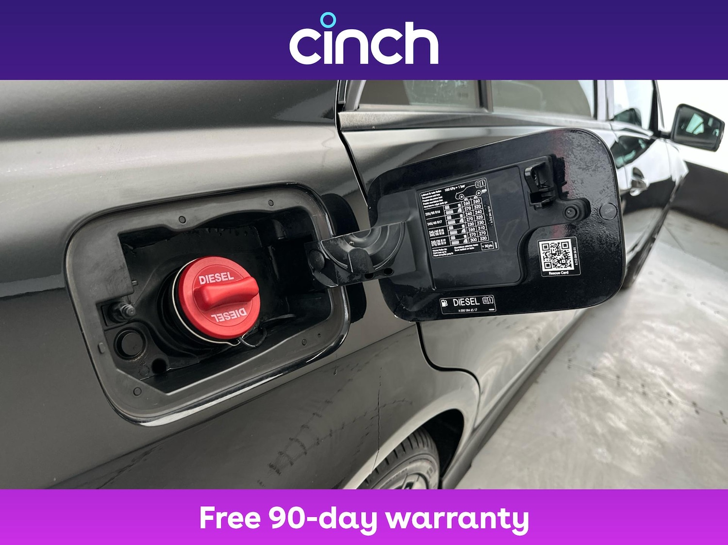 Used Mercedes-Benz E Class 2015 for sale - 76590337: Photo 29