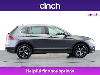 Used Volkswagen Tiguan 2018 for sale - 76125178: Photo 2