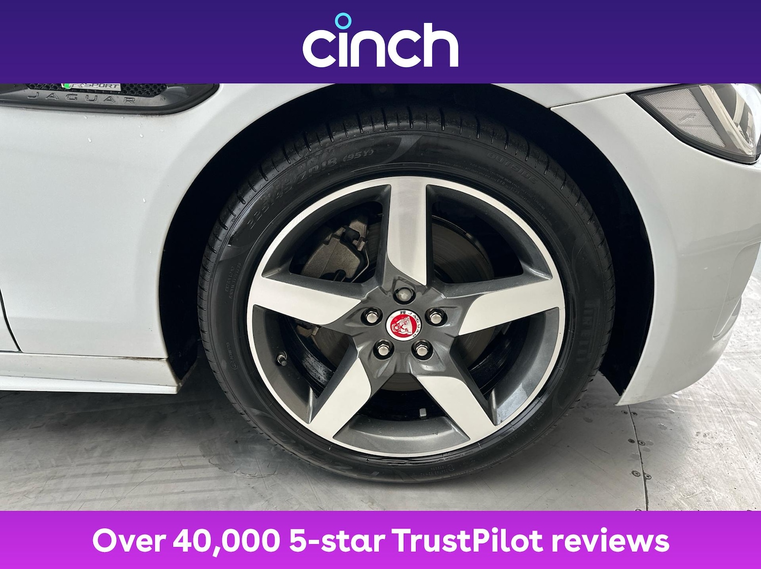 Used Jaguar XE 2019 for sale - 76670237: Photo 28