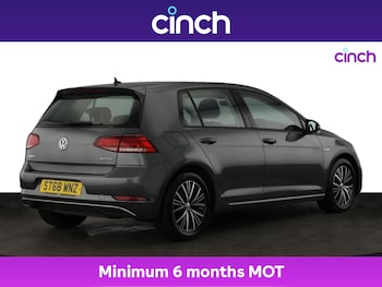 Used Volkswagen Golf 2018 for sale - 75778364: Photo