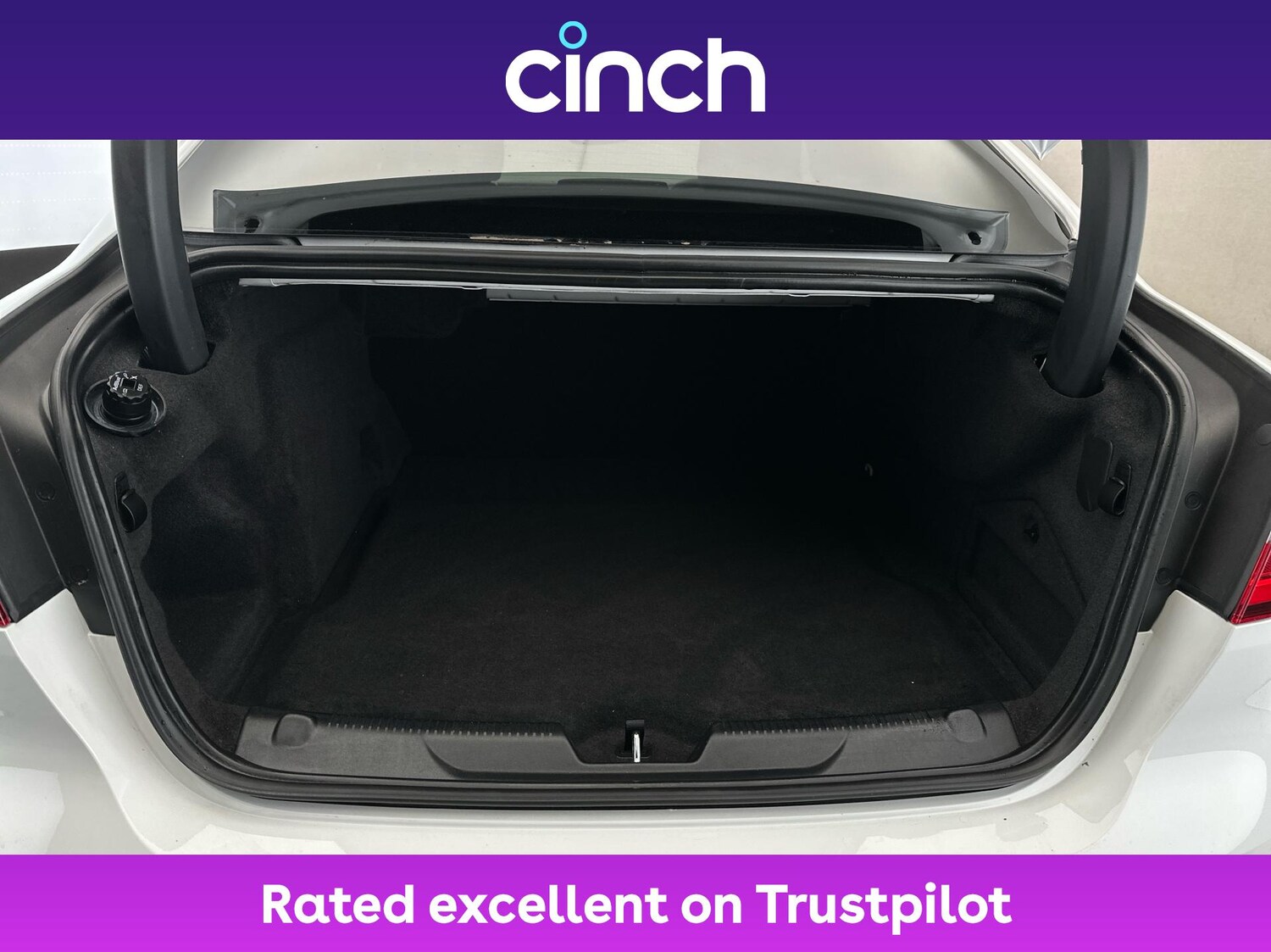 Used Jaguar XE 2020 for sale - 76148647: Photo 21
