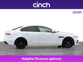 Used Jaguar XE 2020 for sale - 76148647: Photo 2