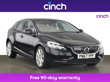 Used Volvo V40 2017 for sale - 75607875: Photo