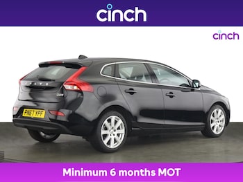 Used Volvo V40 2017 for sale - 75607875: Photo