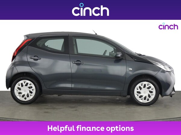 Used Toyota AYGO 2018 for sale - 76313496: Photo 2