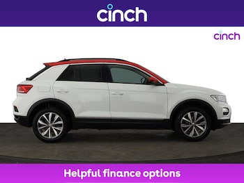 Used Volkswagen T-Roc 2018 for sale - 76093171: Photo 2
