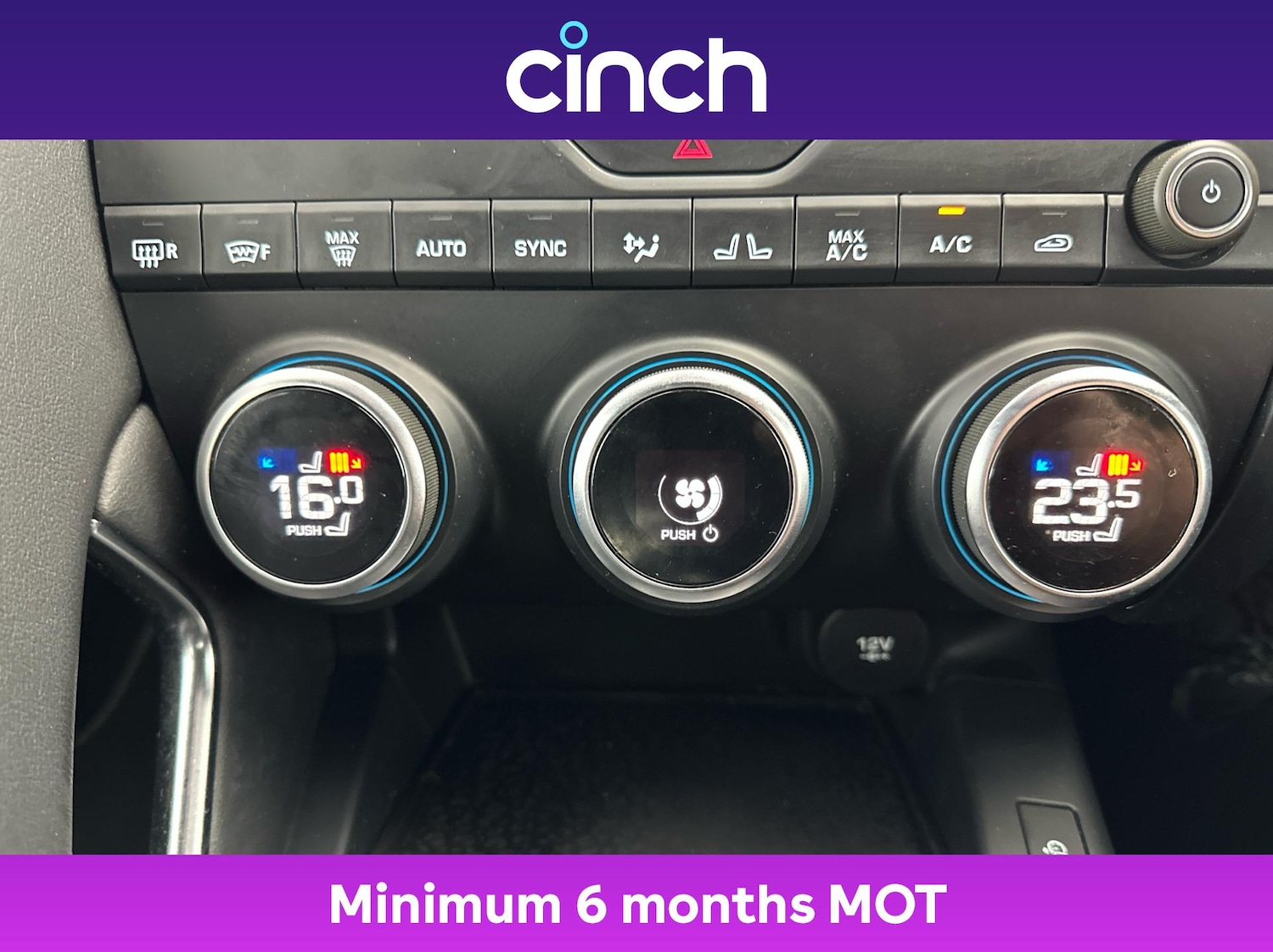 Used Jaguar E-Pace 2019 for sale - 76909235: Photo 37