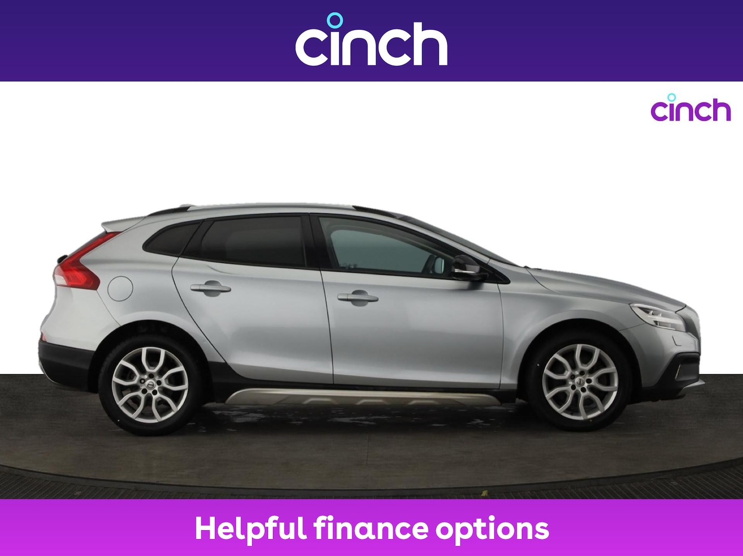 Used Volvo V40 2017 for sale - 76901591: Photo 2