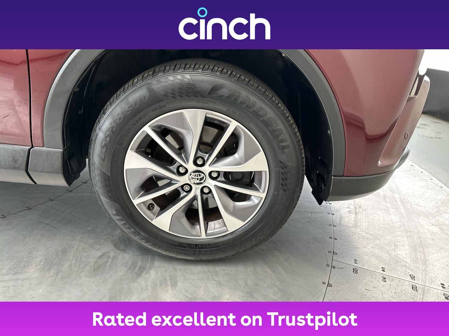 Used Toyota RAV4 2017 for sale - 76186335: Photo 28
