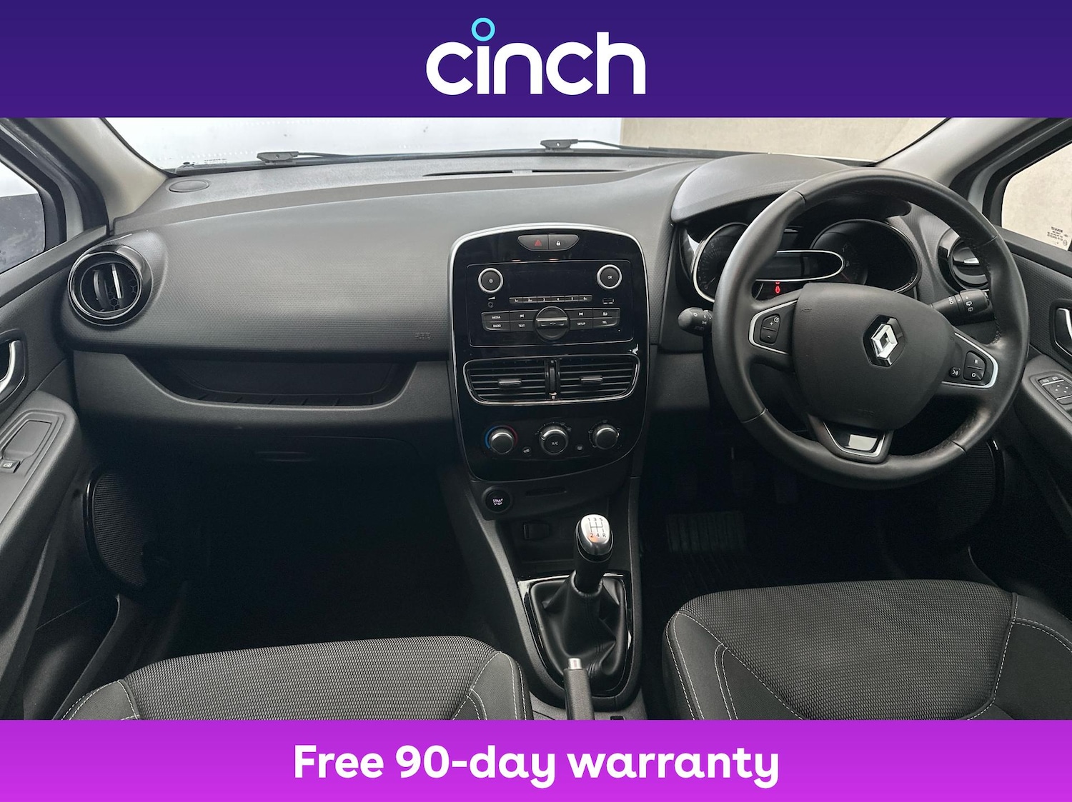 Used Renault Clio 2018 for sale - 76389954: Photo 15