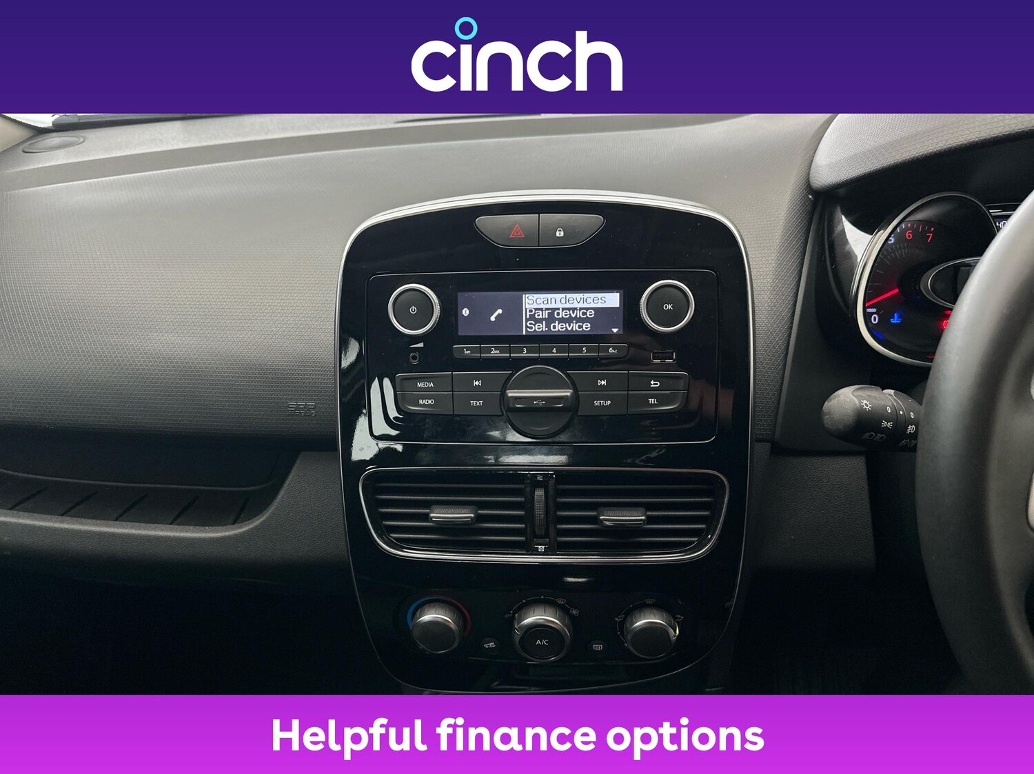 Used Renault Clio 2018 for sale - 76389954: Photo 17