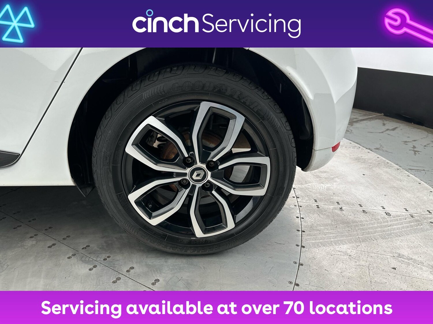 Used Renault Clio 2018 for sale - 76389954: Photo 26