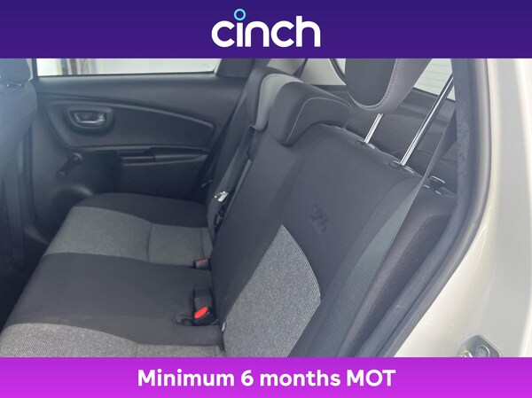Used Toyota Yaris 2020 for sale - 75717393: Photo 20