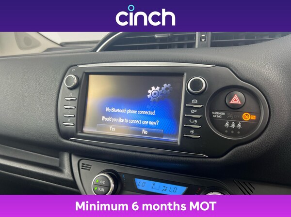 Used Toyota Yaris 2020 for sale - 75717393: Photo 32