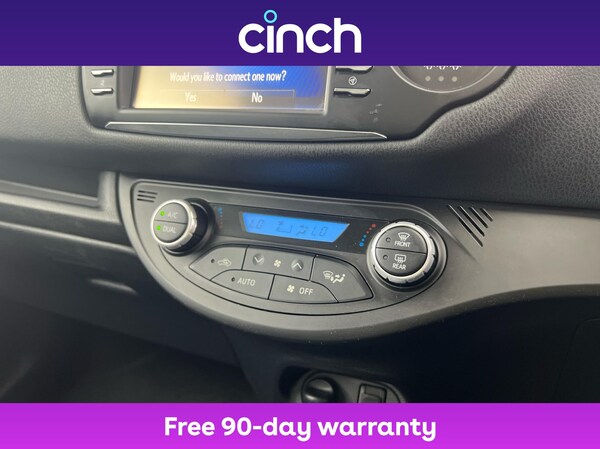 Used Toyota Yaris 2020 for sale - 75717393: Photo 34