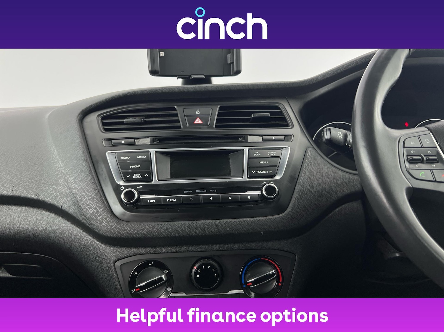 Used Hyundai i20 2017 for sale - 76173704: Photo 17