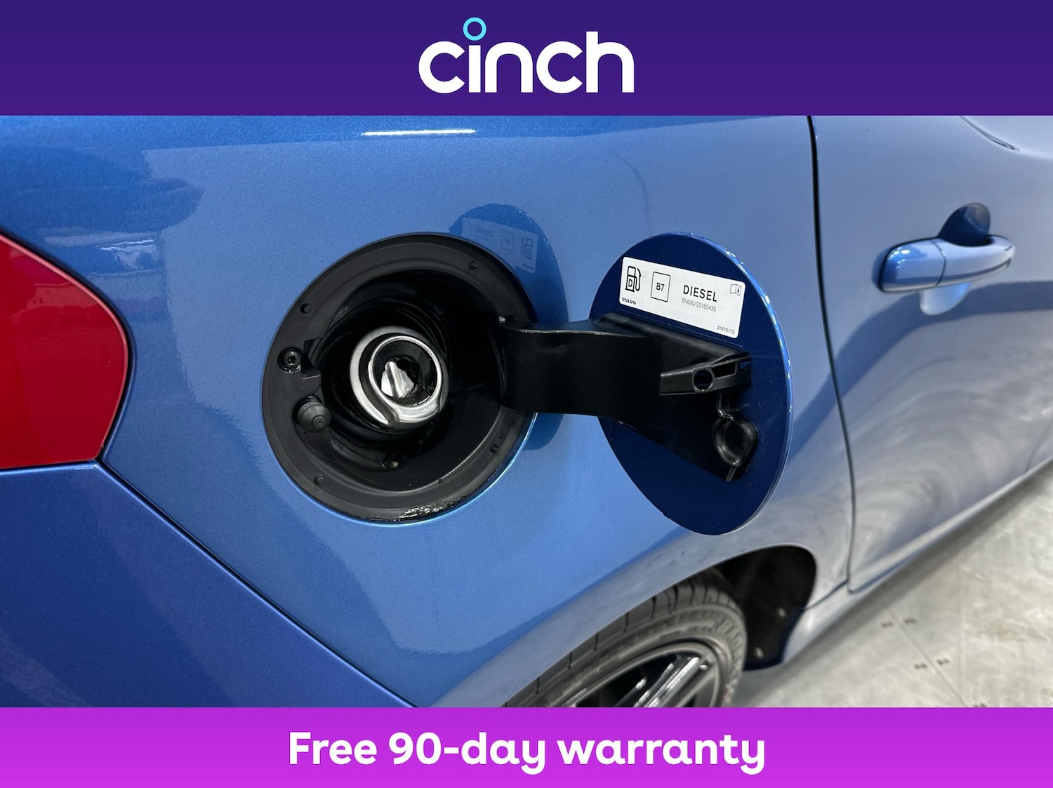 Used Volvo V40 2017 for sale - 76648092: Photo 29