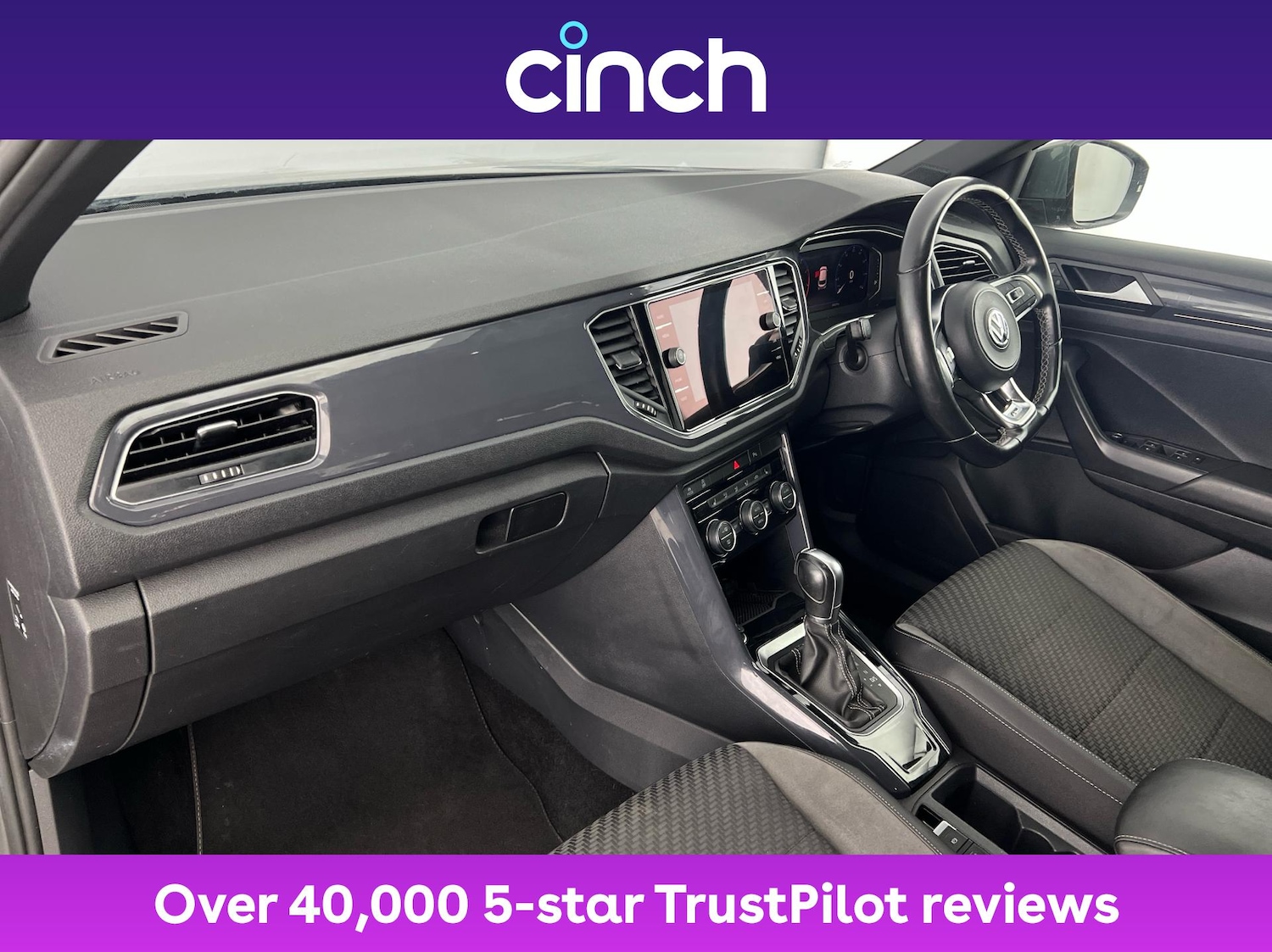 Used Volkswagen T-Roc 2018 for sale - 76739315: Photo 14