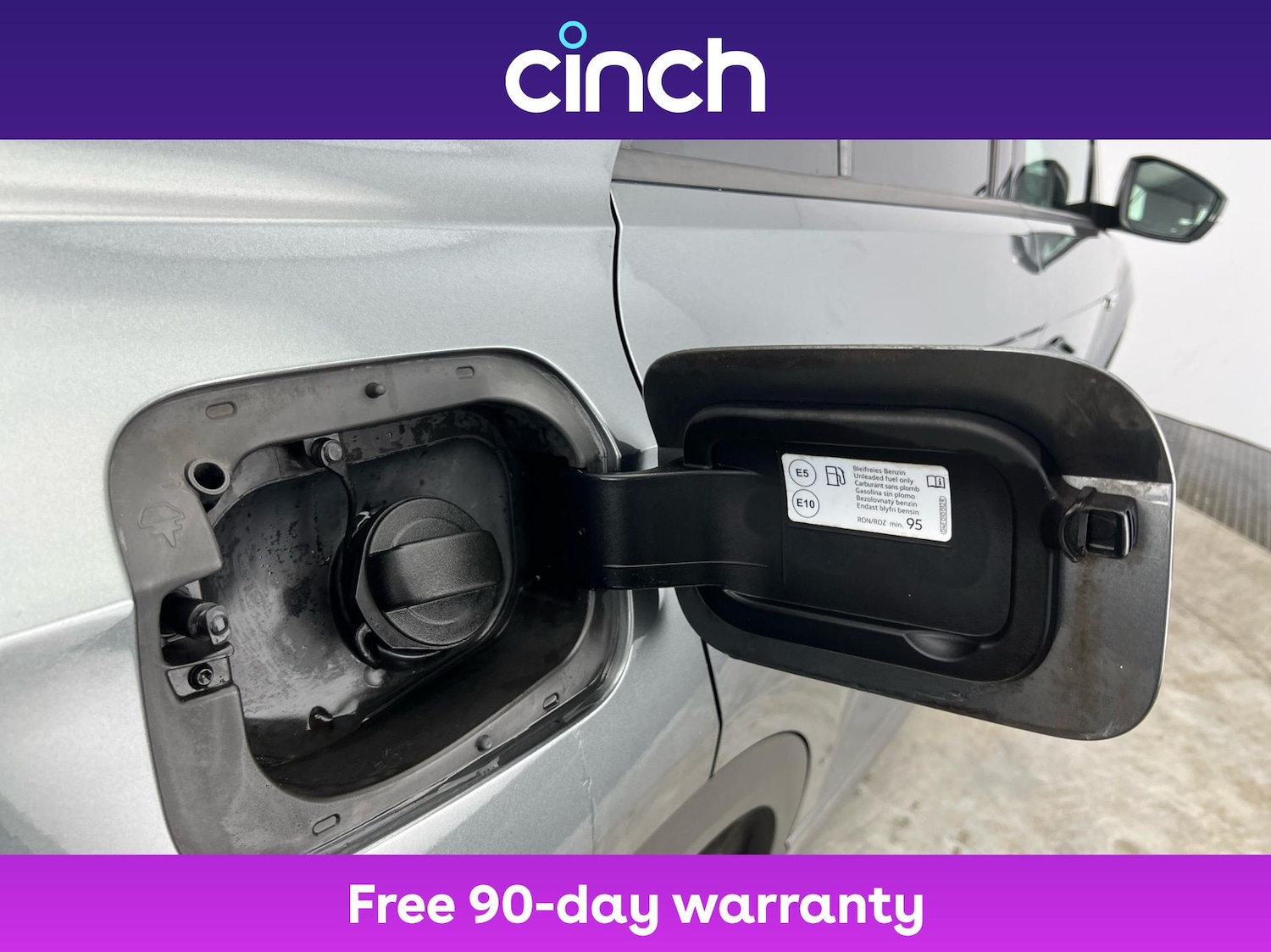 Used Volkswagen T-Roc 2018 for sale - 76739315: Photo 29