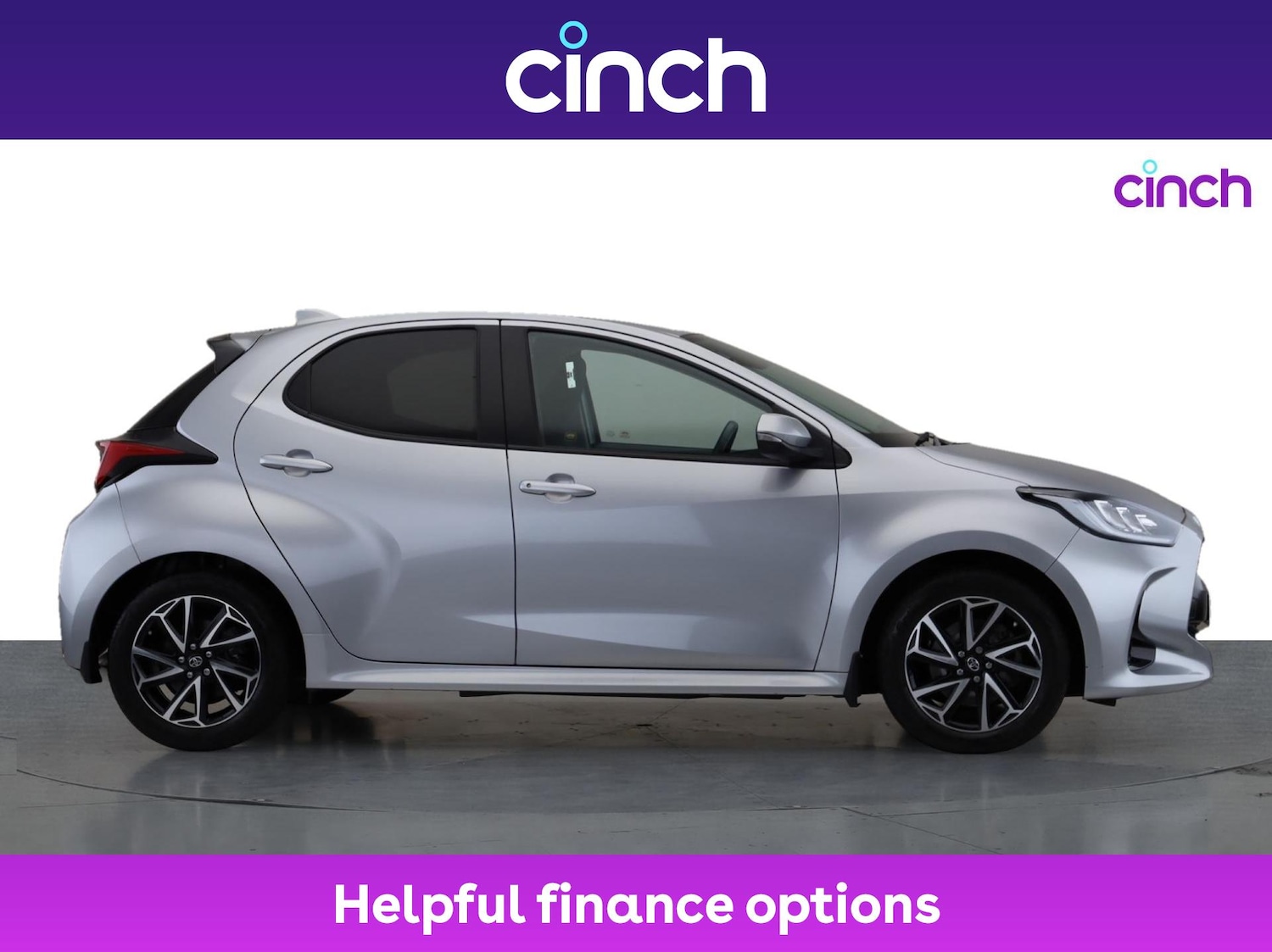 Used Toyota Yaris 2021 for sale - 76972616: Photo 2