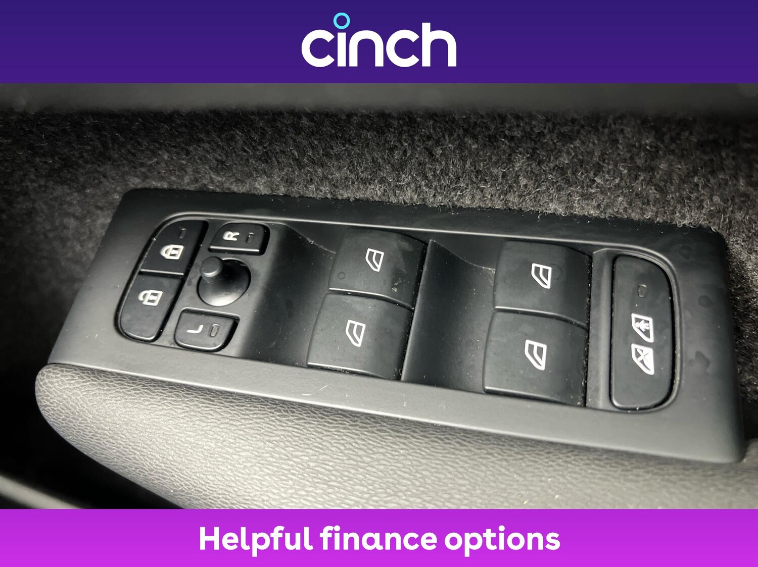 Used Volvo XC40 2022 for sale - 76597784: Photo 35