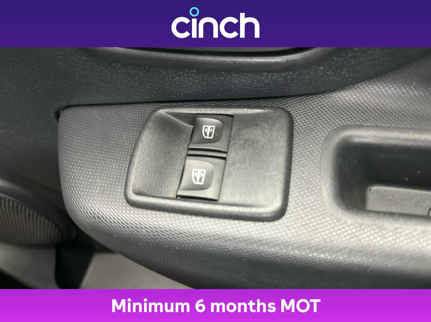 Used Dacia Sandero Stepway 2018 for sale - 76710574: Photo 32