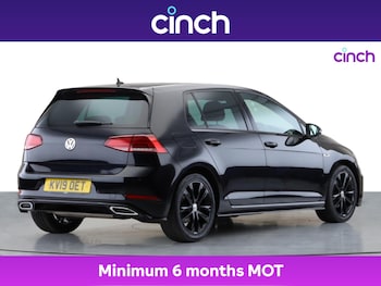 Used Volkswagen Golf 2019 for sale - 75730068: Photo